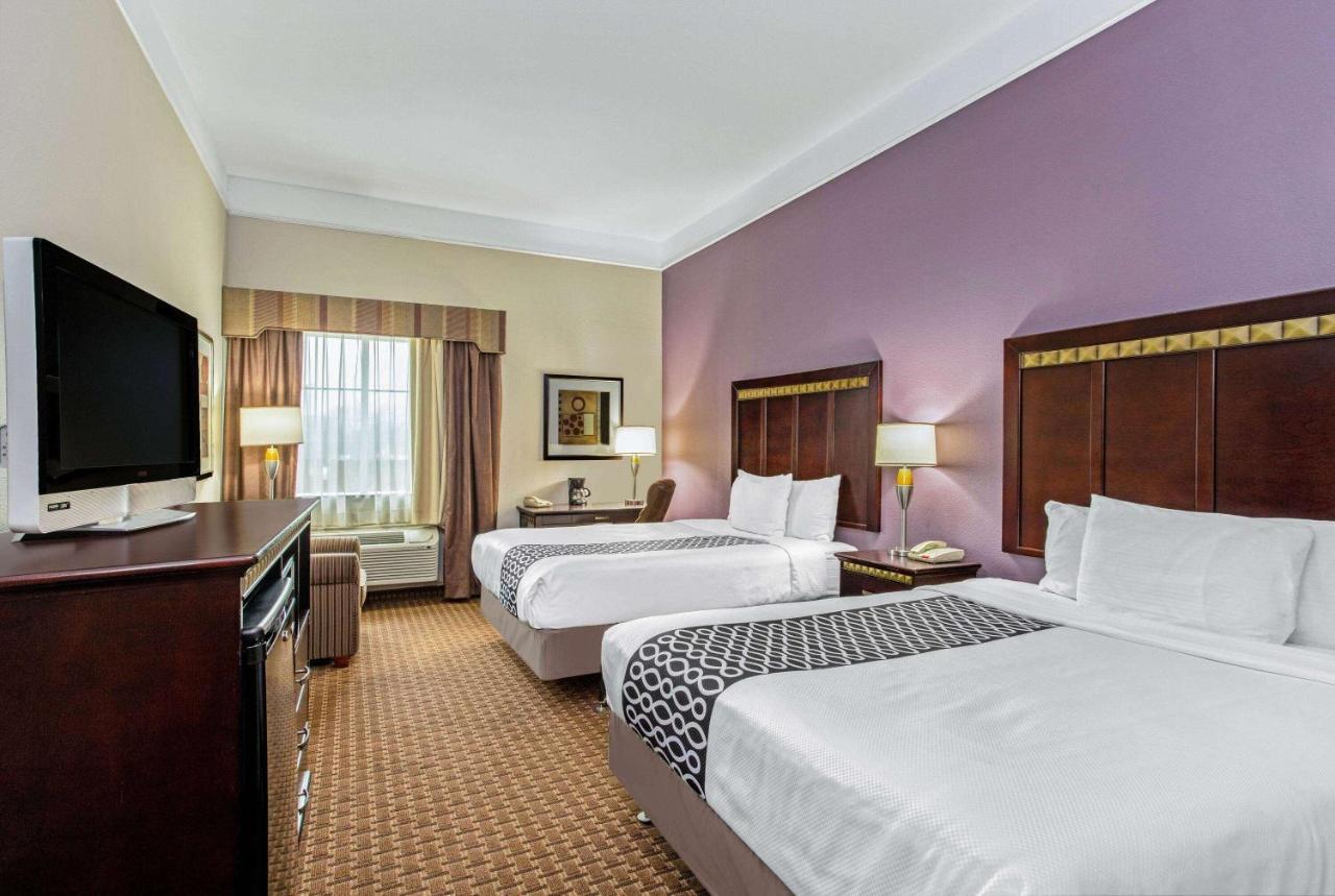 La Quinta By Wyndham Cleburne Hotel Buitenkant foto